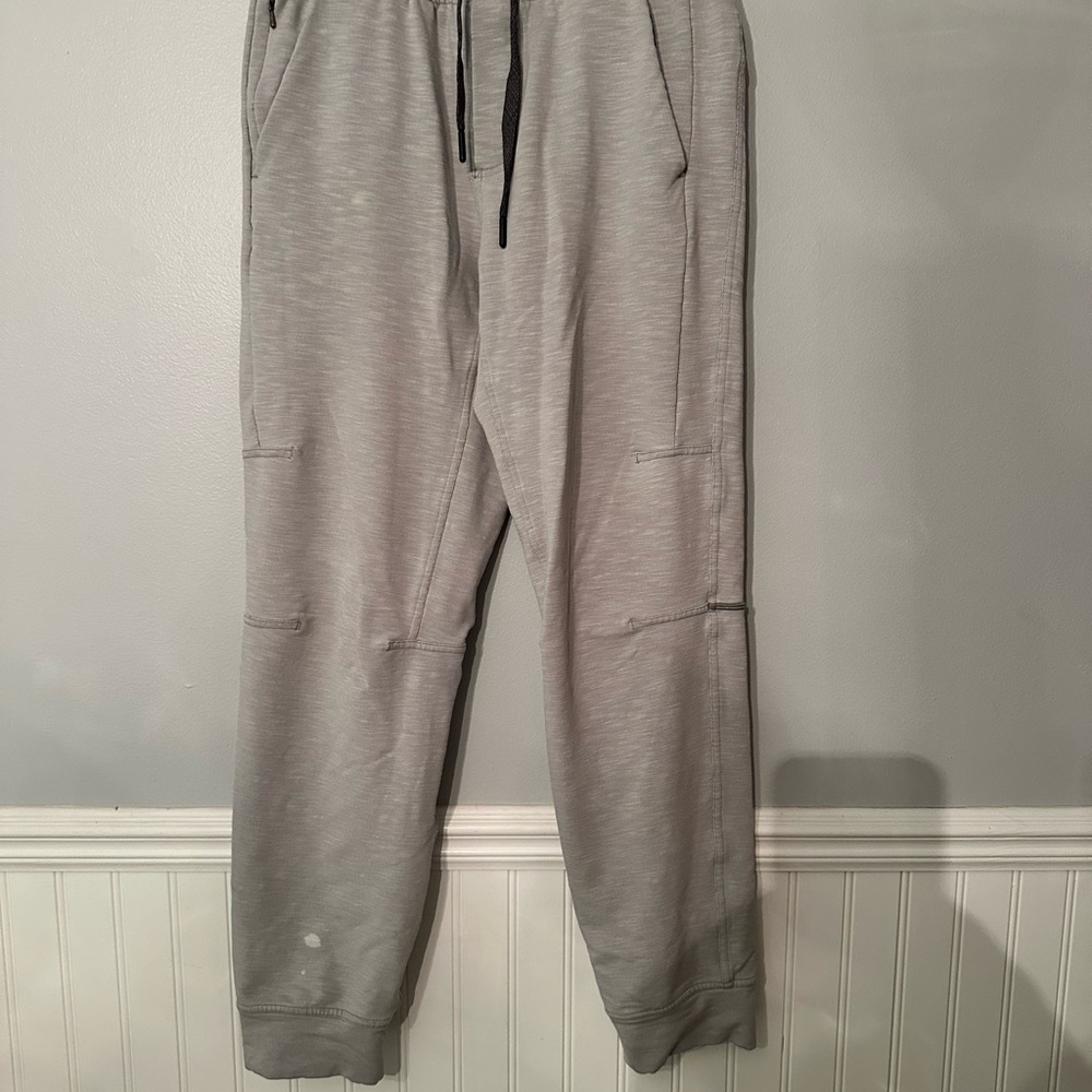 Lululemon Athletica Gray Joggers with Elastic Waistband